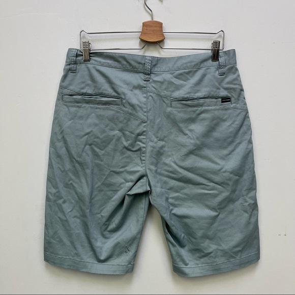 Volcom Shorts - Picture 7 of 11